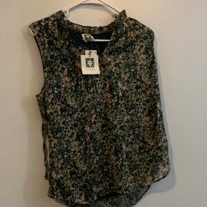 Anne Klein Green and Pink Patterned Blouse